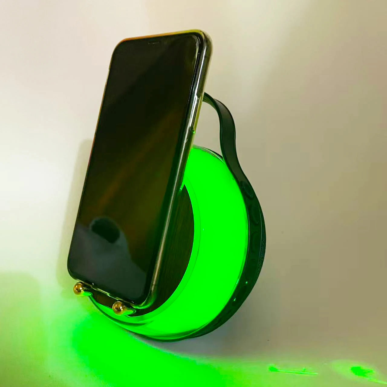 BP Electronics Inductive Desk Speaker | Wireless Speaker & RGB Phone Stand